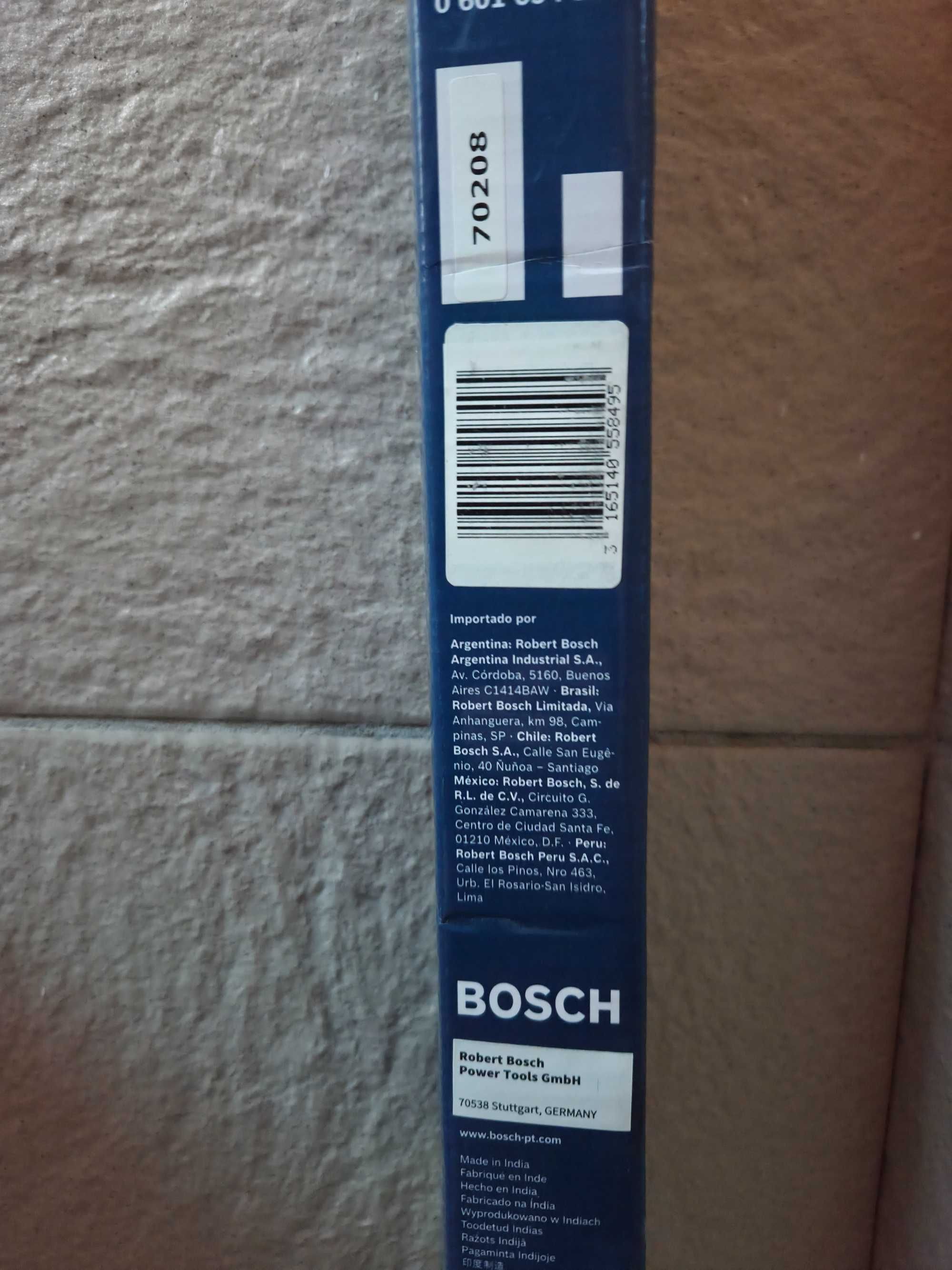 Нивелирная рейка BOSCH GR500.