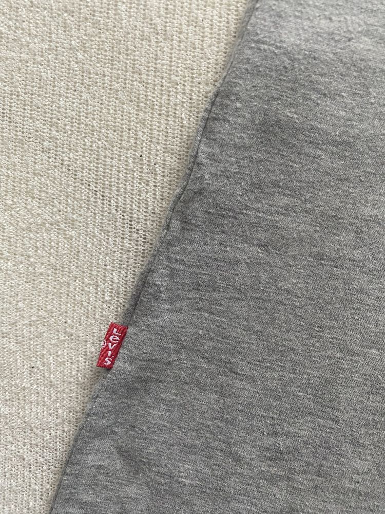 Мъжка тениска Levi’s - размер М