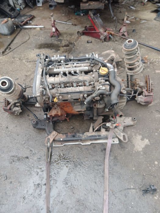 Motor Opel zafira b 1,9 cdti 2007 150cp