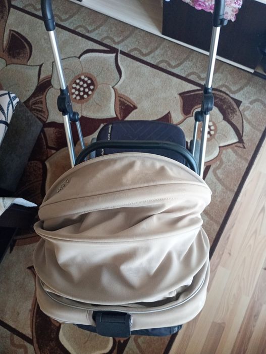 Бебешка количка Chipolino