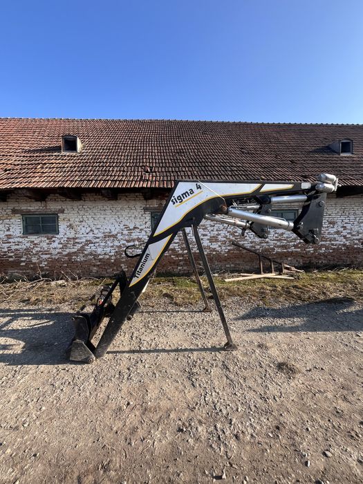 Incarcator frontal sigma 4 afost deutz fahr agrotrac 150