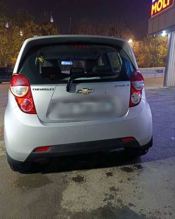 Продается автомобиль SPARK 2015года пробег 56000