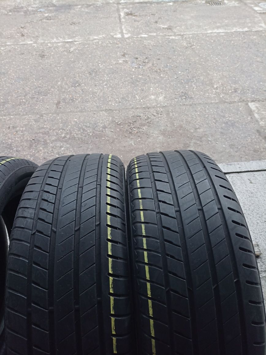 4 anvelope de vara Bridgestone 245/50 R19 dot 3521