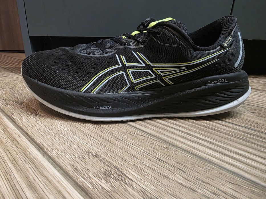 Мъжки маратонки ASICS Gore-tex