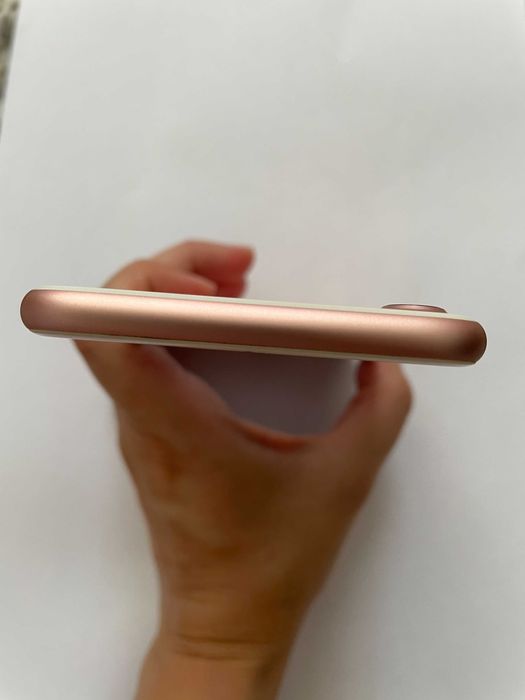 iPhone 7 128GB Rose Gold impecabil