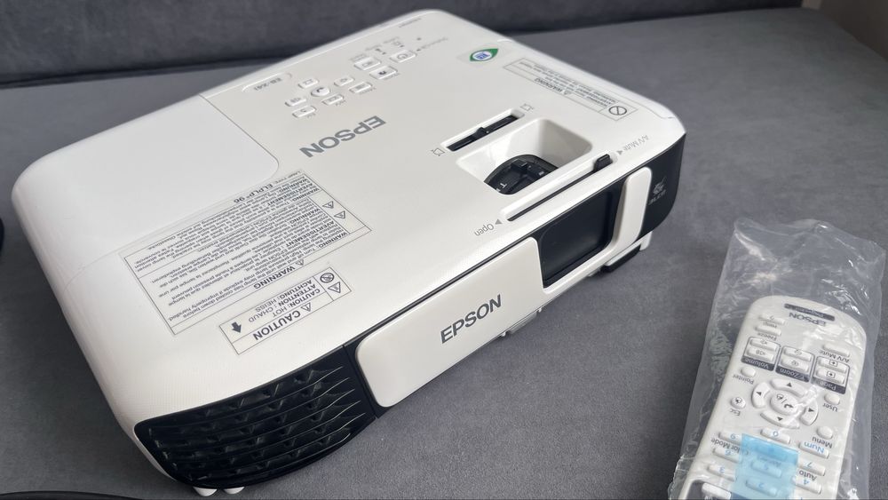 Проектор Epson eb-x41 (срочно)