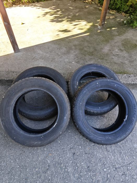 4 бр зимни гуми Bridgstone 205/60/16