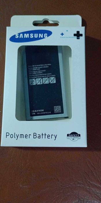 Vand baterie noua si originala pt Samsung J5 -2016