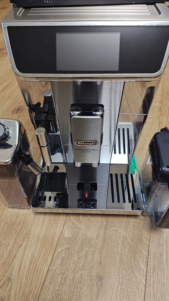 Espressor automat De'Longhi Primadonna Elite ECAM 650.75,MS