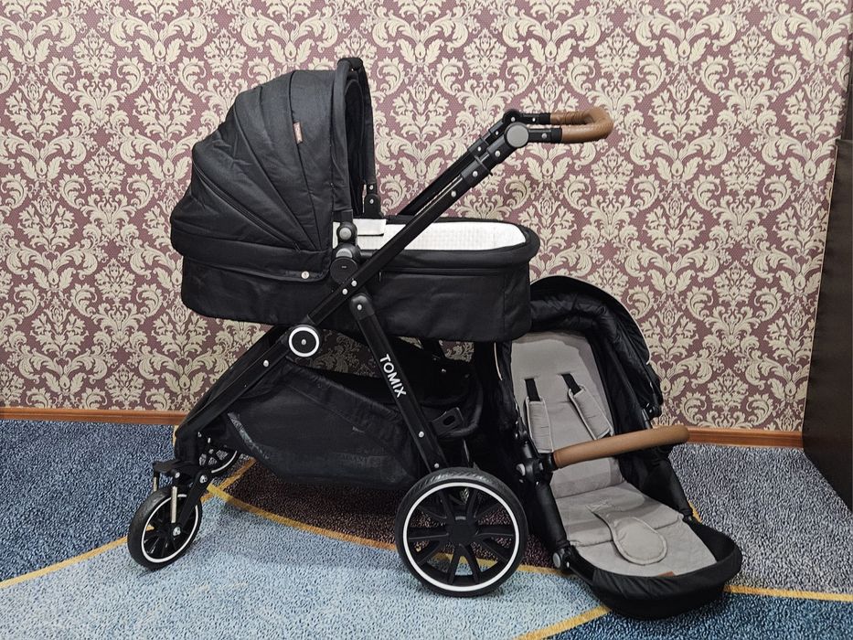 TOMIX"Aura" 2 в 1 . Продам коляску