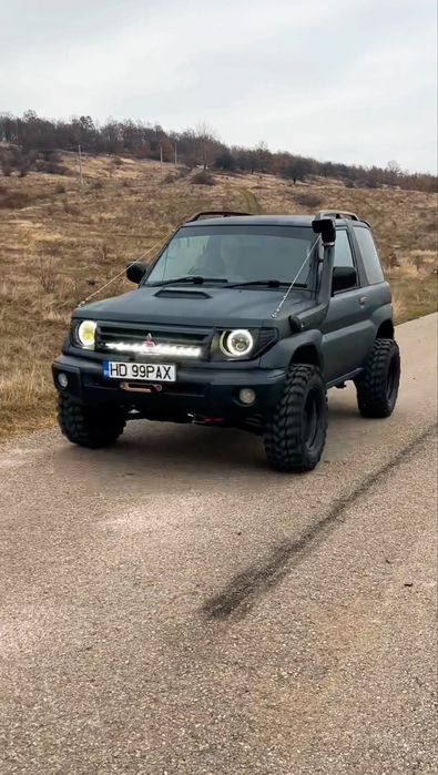Mitsubishi Pajero Pinin