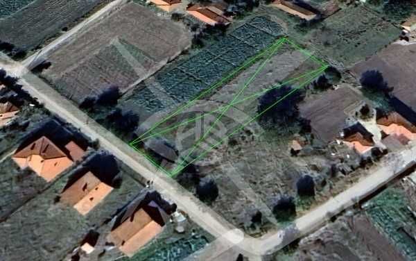 УПИ с ток и вода в гр. Първомай! 93819