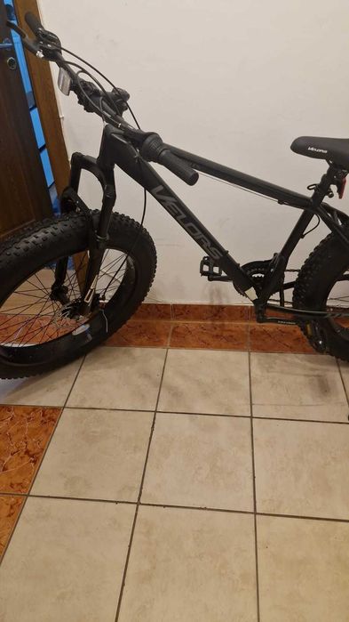 Bicicleta FAT MTB 26 INCH cu anvelopa extra lite 4.0