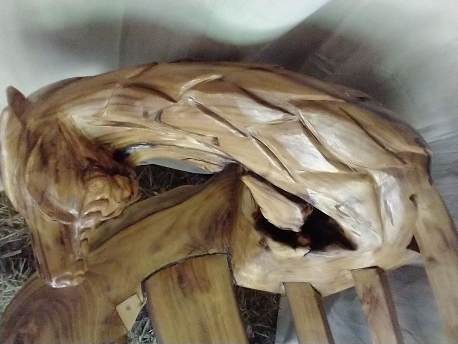 Scaun, sculptură deosebită