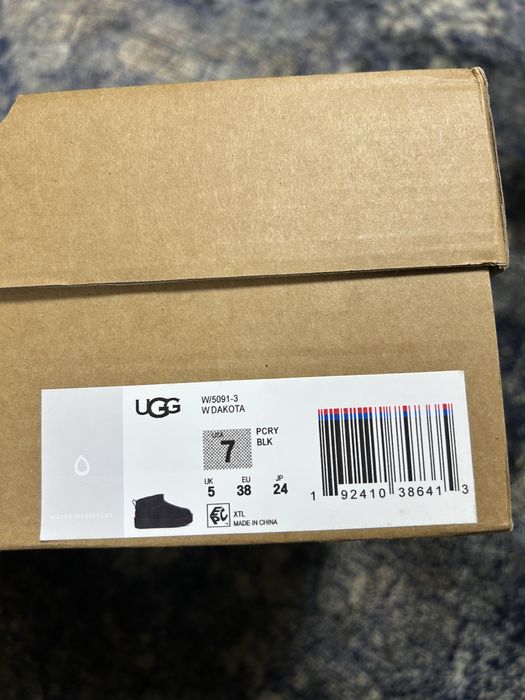 Ghete UGG Classic ultra mini Platform 38