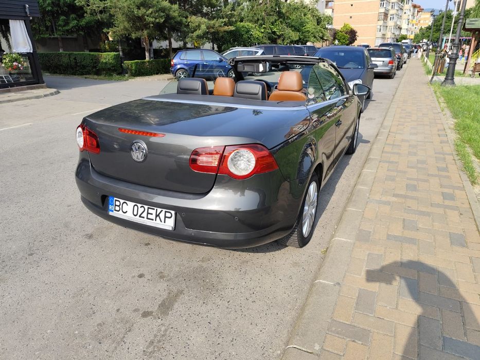 Volkswagen Eos decapotabil