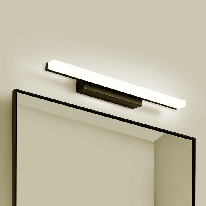 НОВА! LED лампа за баня 40 см, 9W, 4000K неутрална светлина