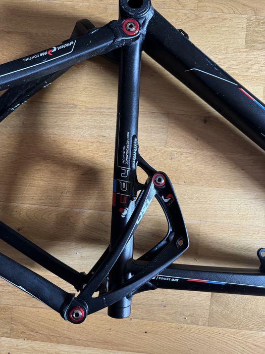 Cadru De MTB full suspension Cube AMS 130 Pro