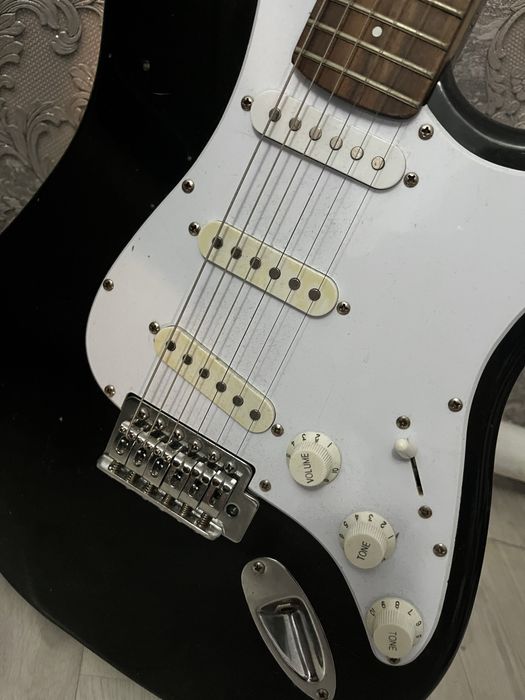 Электро гитара в отличном состоянии.