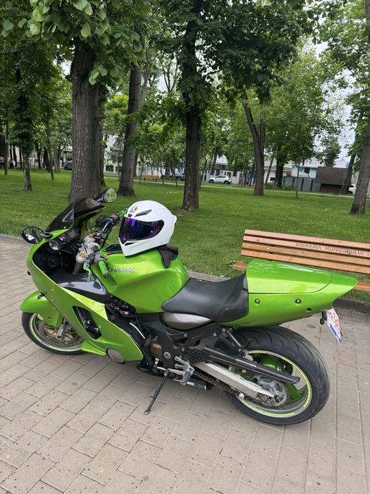 Schimb Kawasaki ZX12R