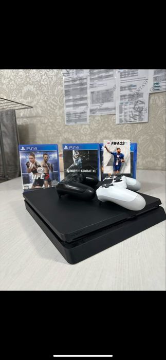 Sony playstation 4