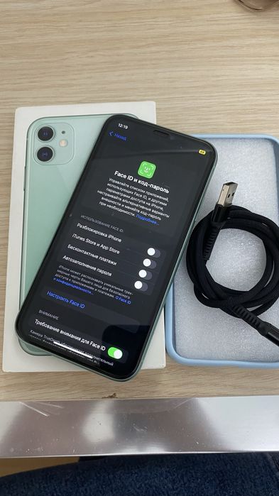 Айфон 11 128GB AКБ-100%