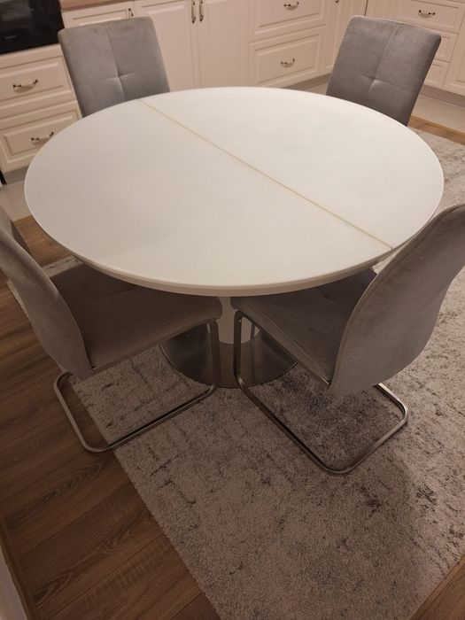 Masa sticla securizata cu 4 scaune stare noua