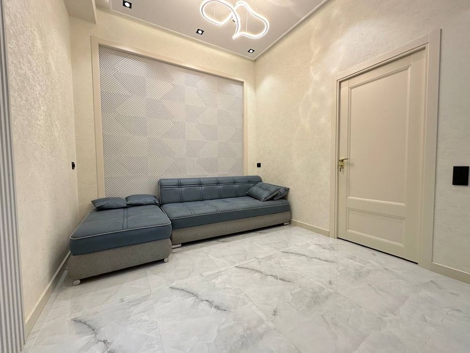 Parkent Avenue Продается 2 комнатная квартира ремонт Мирзо-Улугбек