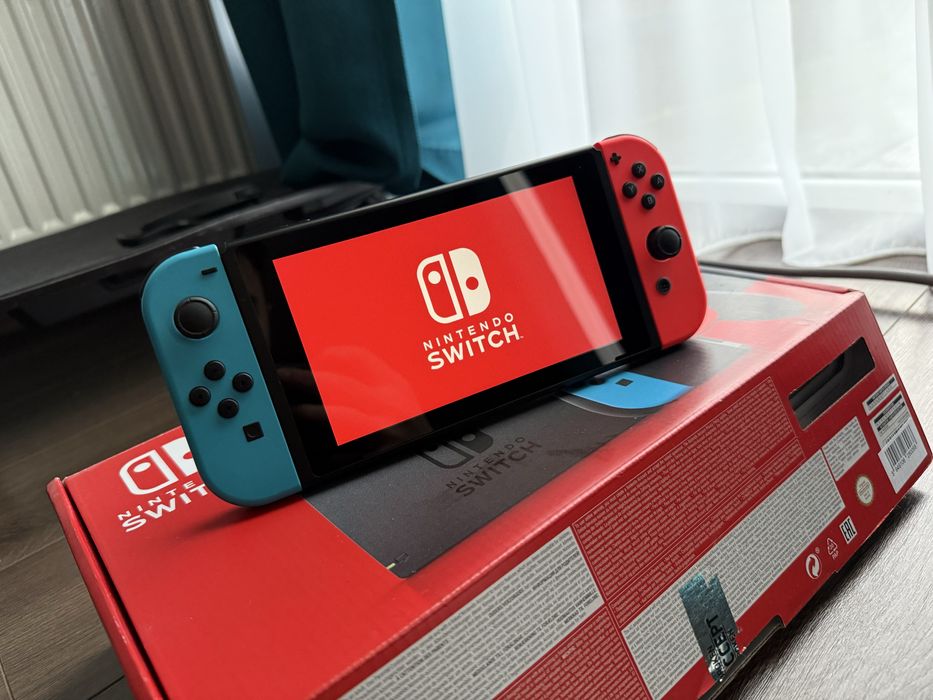 Nintentdo Switch 1, cu 5 jocuri