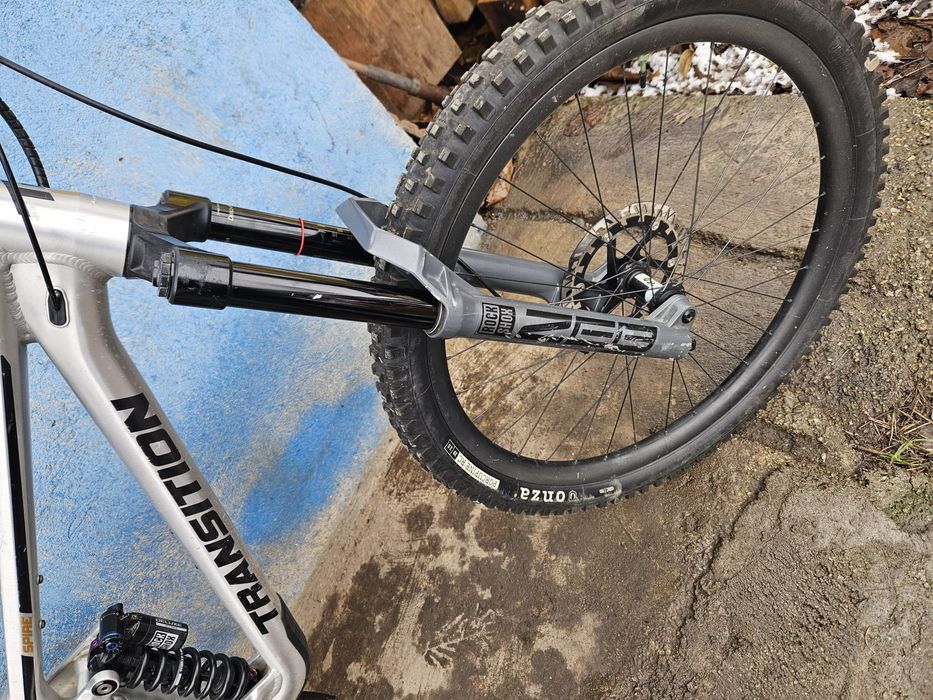 Bicicleta transition full suspension 1x12 rockshox zeb