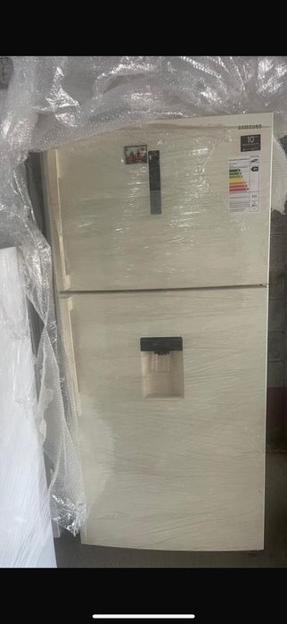 Продам Холодильник Lg в идеальном состоянии