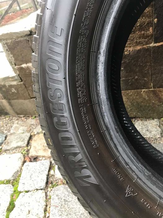Продавам 4 бр BRIDGESTONE Blizzak LM005, 215/65 R16 98H