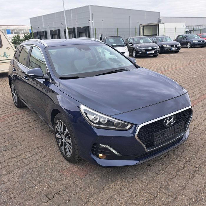 Vand hyundai i30 an 2019 euro6 1.6crdi.