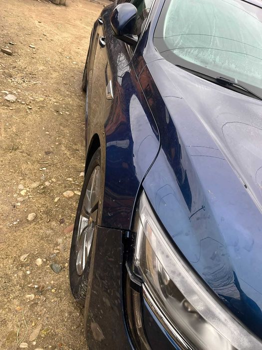 Vand renault talisman inundat sau schimb cu auto