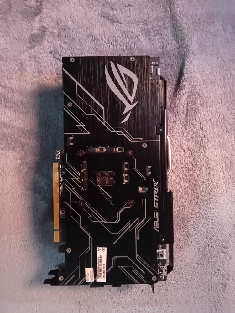 Gtx 1660 SUPER OC Rog strix