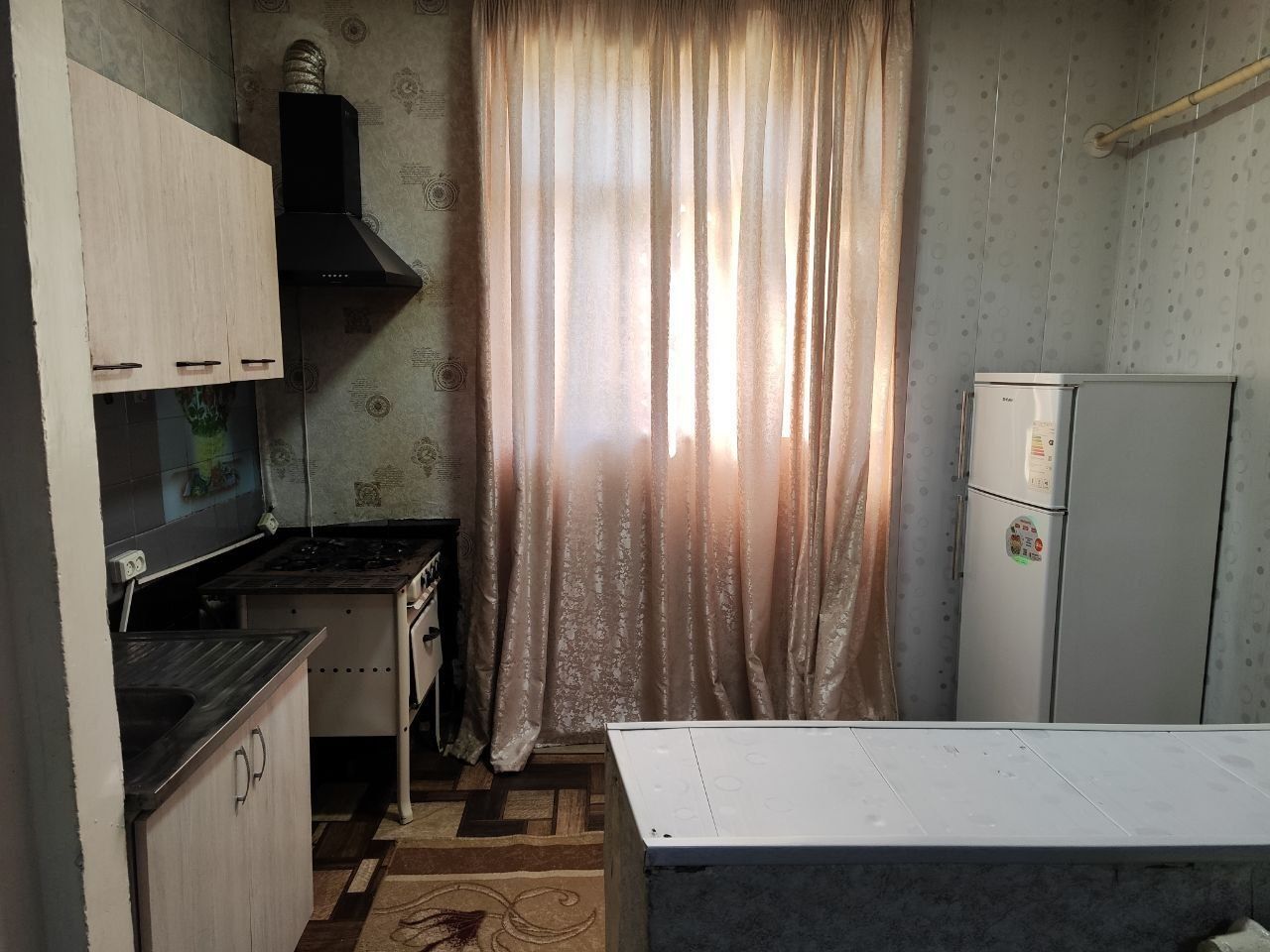 Аренда квартира сергели-5. 1 хона 2 килинган 3 этаж 9 этажли дом
