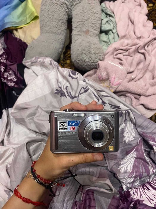 Aparat foto ca si nou