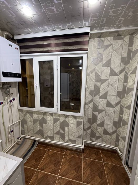 Срочно продаётся 4х комнатная квартира,Беруни,Фреско