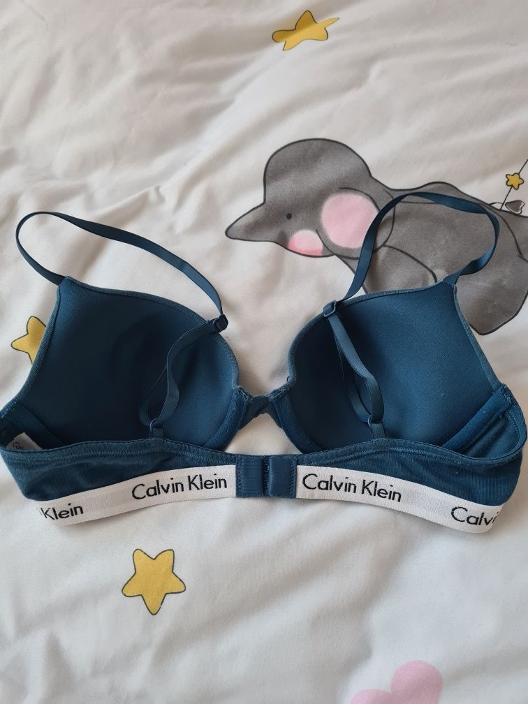 Sutien Calvin Klein marime 70B