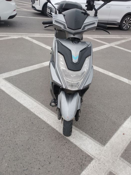 Skutir sotiladi srochna