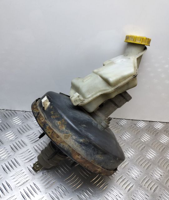 Tulumba servofrana cu pompa centrala 2s612b195cg Ford Fiesta a 5-a ge