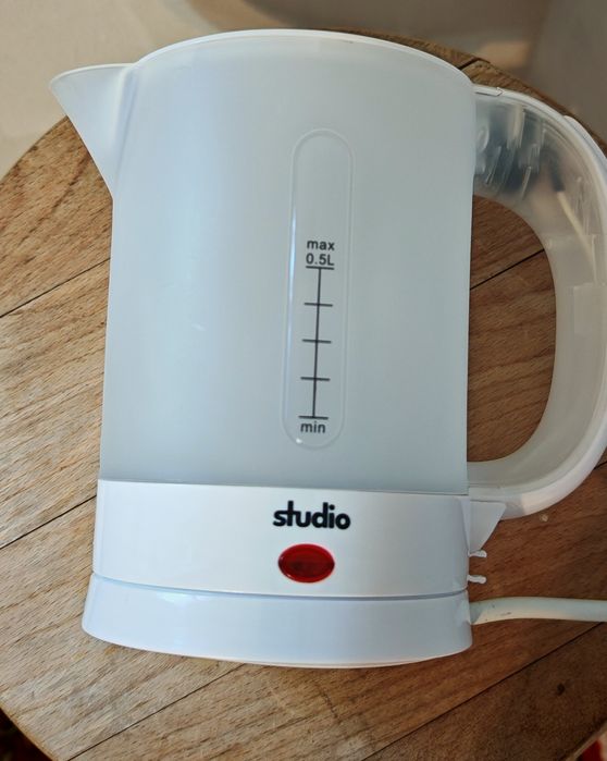 Cana electrica Studio Travel , 0.5L,