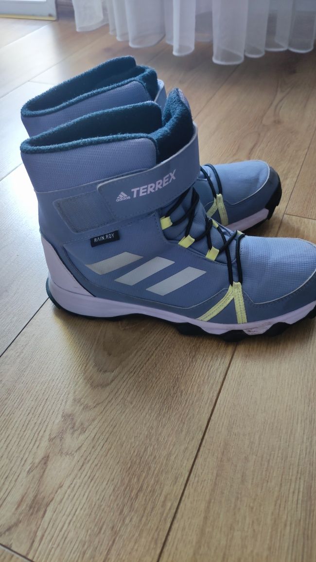 Детски зимни обувки Adidas Terex — 38.5