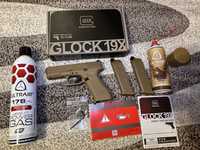 UMAREX Glock 19X GBB + Tub Gaz, Incarcator Extra Spray Lubrifiant