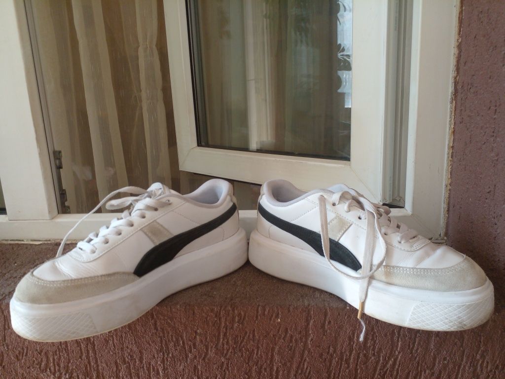 Puma Oslo Maja, femei,, mărimea 39, piele naturală. Preț 120de lei.