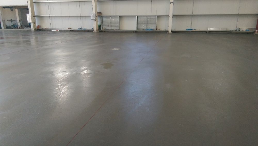 Turnari platforme beton finisat cu elicopterul.Beton elicopterizat .