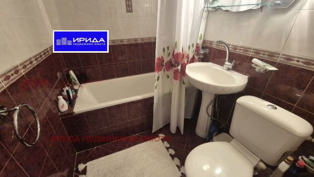 Продава се Тристаен апартамент в София, НПЗ Изток - 65 кв.м за 2462 €/кв.м - Снимка #6