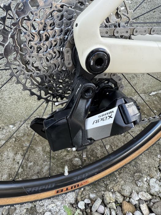 Gravel bicicleta electrica Advance Offroad 2024 carbon Bosch SX 1x12