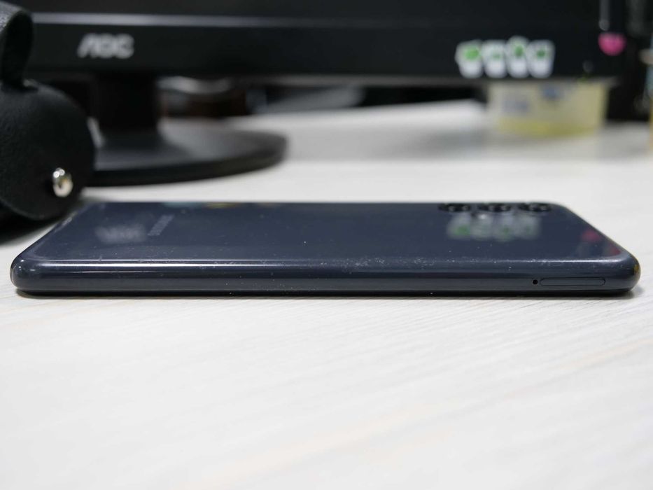 Продаётся Samsung A13 - 2022г. (SM-A137F/DS) (4/64 Gb)
