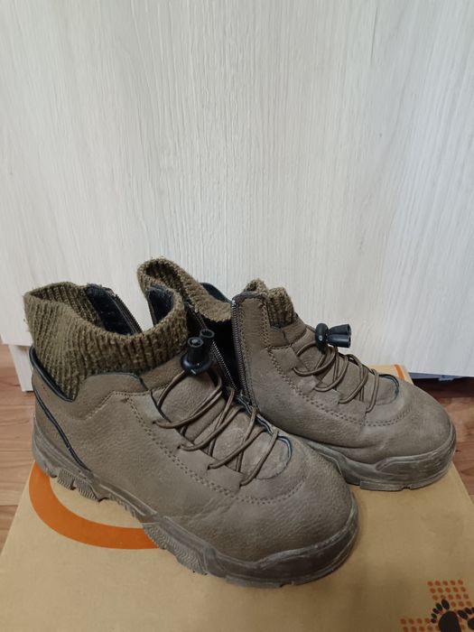 Батинки  на мальчика осенние